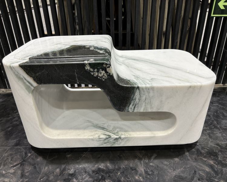 Panda White Quartzite Bench